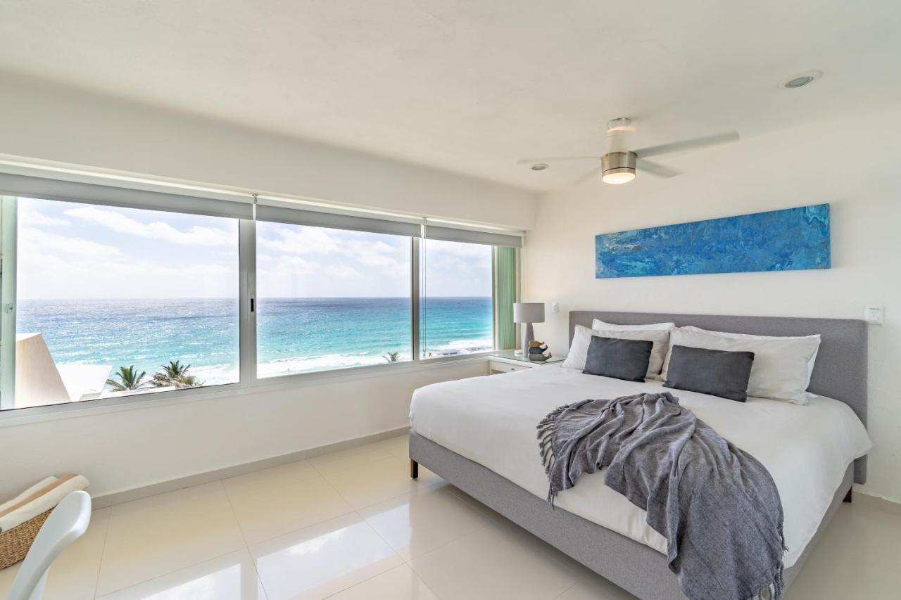 Ocean View Three Bedroom, Three Story Penthouse By The Beach Cancun Exterior photo